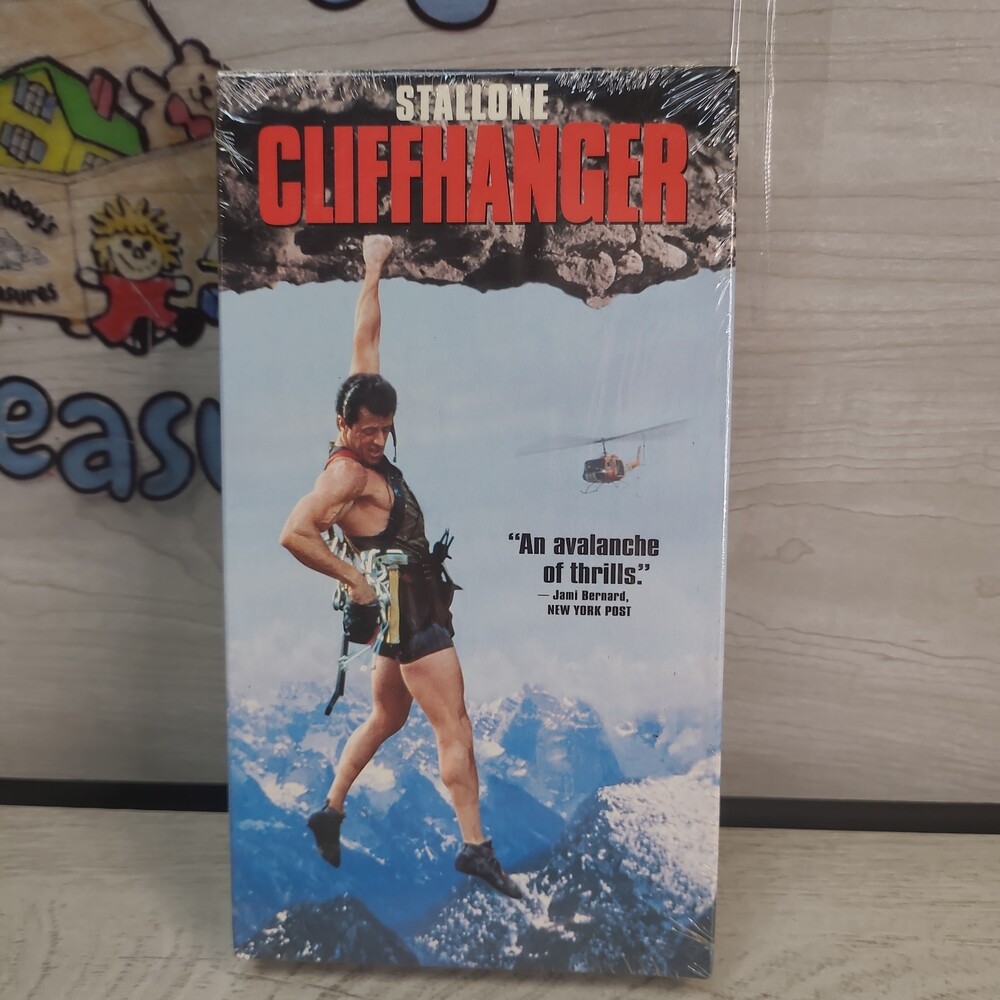 Cliffhanger 1993 VHS Sylvester Stallone BRAND NEW SEALED